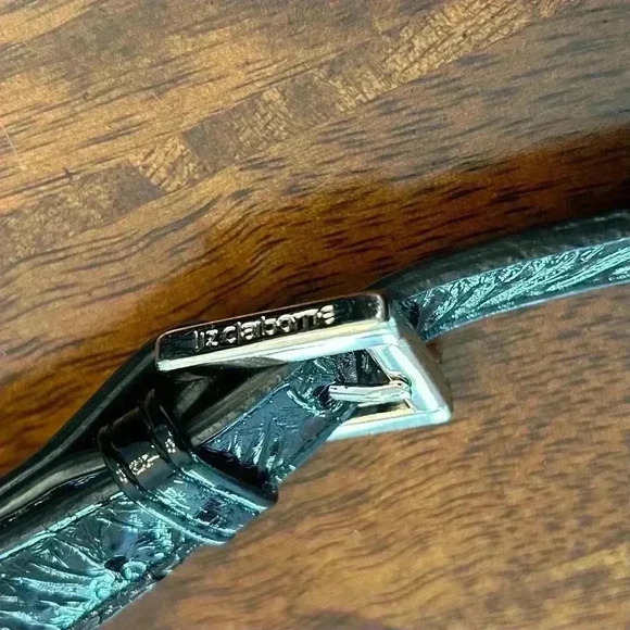 Liz Claiborne Black Faux Patent Leather Crossbody Purse Shoulder Bag Glossy Logo - Picture 9 of 13